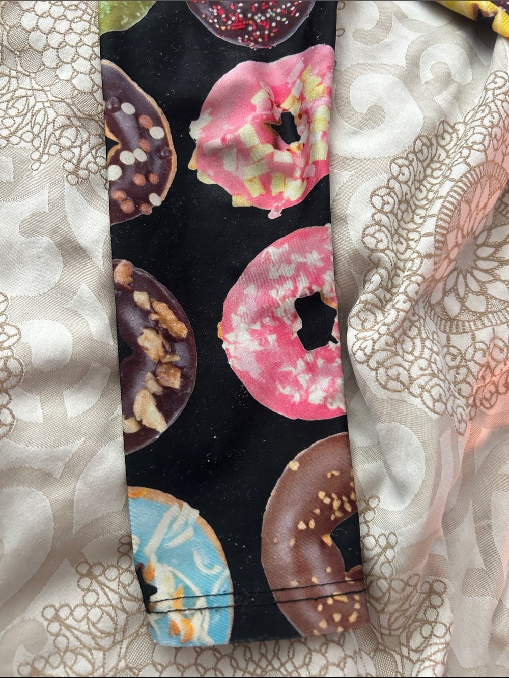 Rock Candy Kids Donut Print Leggings - Black with Multicolor Donuts size 2T - Picture 2 of 4